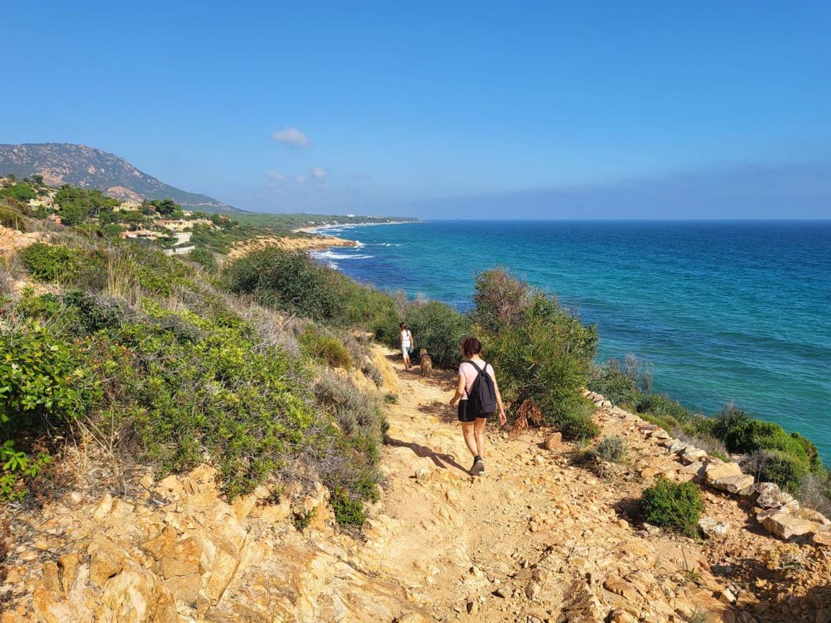 ホテル Oasi Blu Sardinia サンタ・マルゲリータ・ディ・プーラ エクステリア 写真