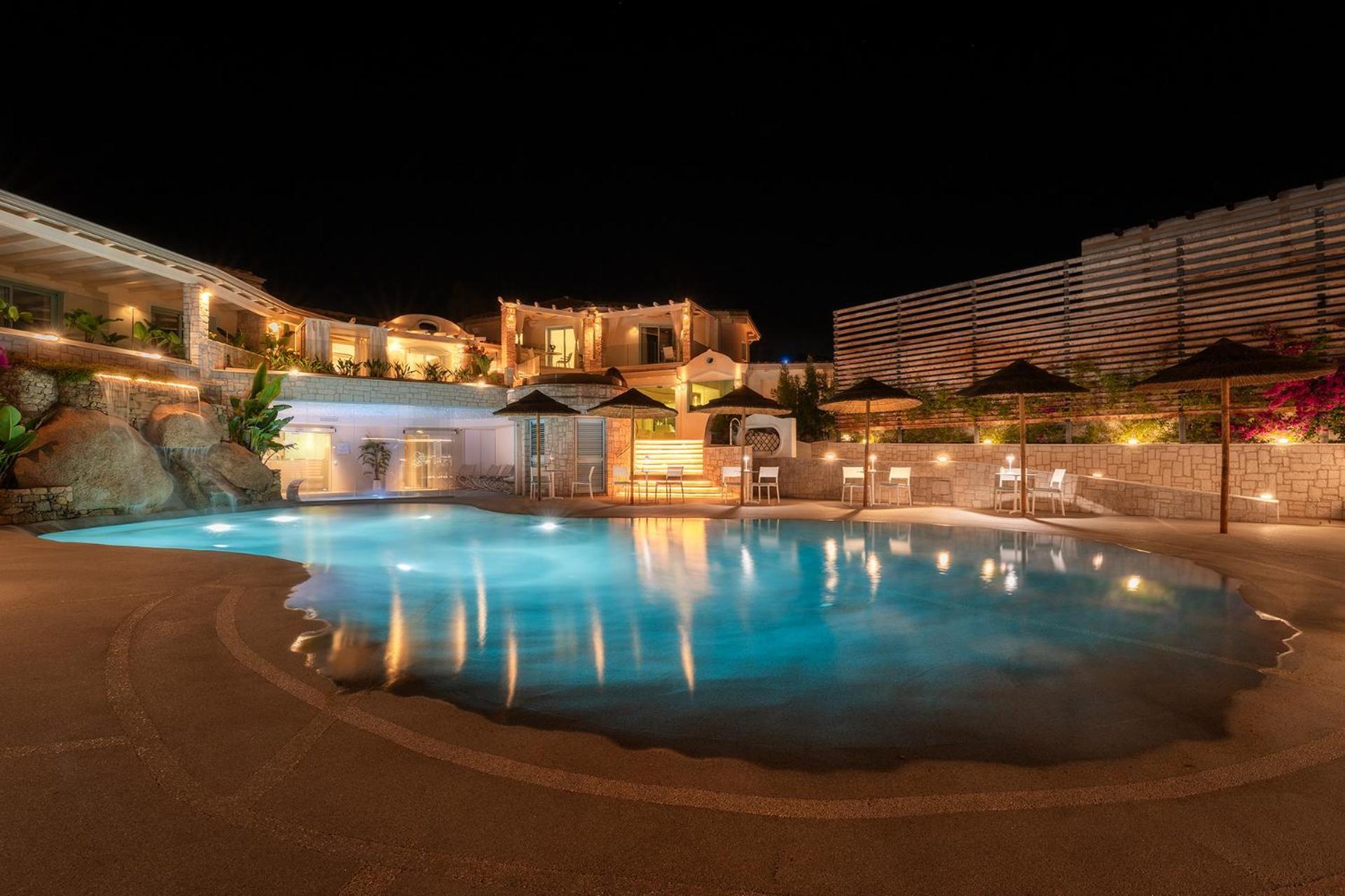 ホテル Oasi Blu Sardinia サンタ・マルゲリータ・ディ・プーラ エクステリア 写真